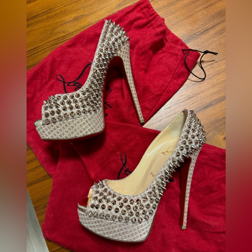 CHRISTIAN LOUBOUTIN HEELS